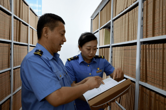 警惕虚假宣传，2025年澳门免费资料与正版资料的全面释义、专家解析与落实